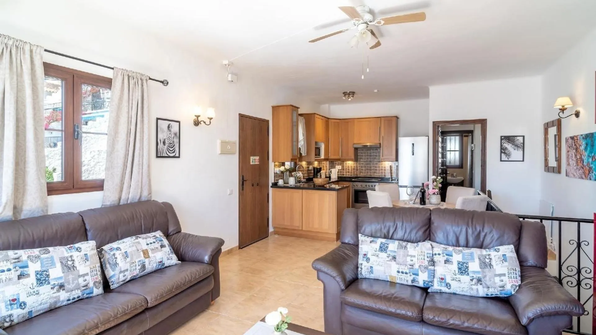 Apartment Ferienwohnung Fuer 4 Personen Ca 80 Qm In Nerja, Andalusien Costa Del Sol Spain