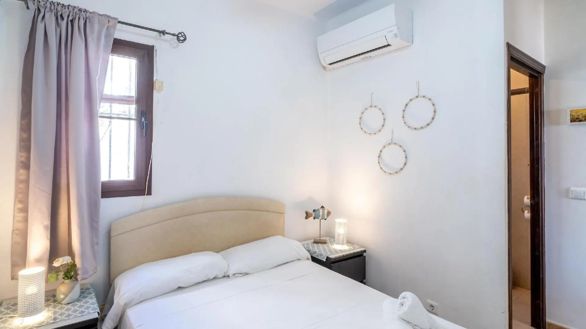 Ferienwohnung Fuer 4 Personen Ca 80 Qm In Nerja, Andalusien Costa Del Sol إسبانيا